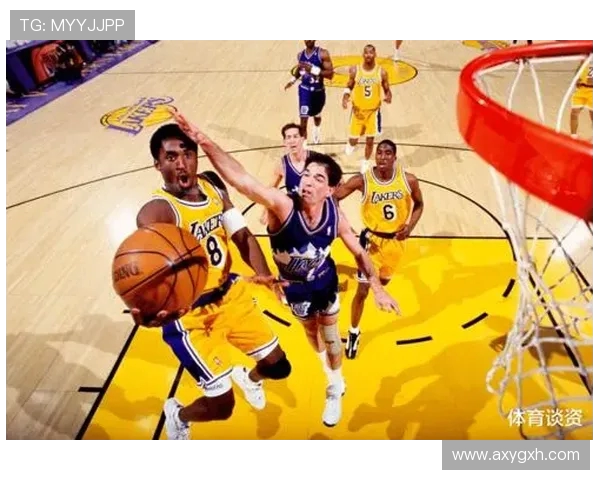 《NBA赛季精彩回顾与未来展望：超级巨星、战术革新与新秀崛起》