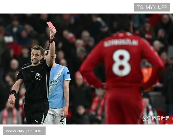 利物浦与曼城激战正酣比分悬念迭起球迷热情高涨 利物浦与曼城激战正酣比分悬念迭起球迷热情高涨