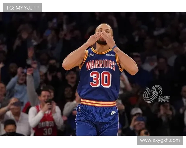库里三分球总数突破四千大关成为NBA历史第一人再创辉煌成就 库里三分球总数突破四千大关成为NBA历史第一人再创辉煌成就